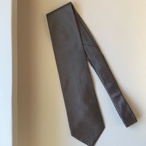 Brooks Brothers tie